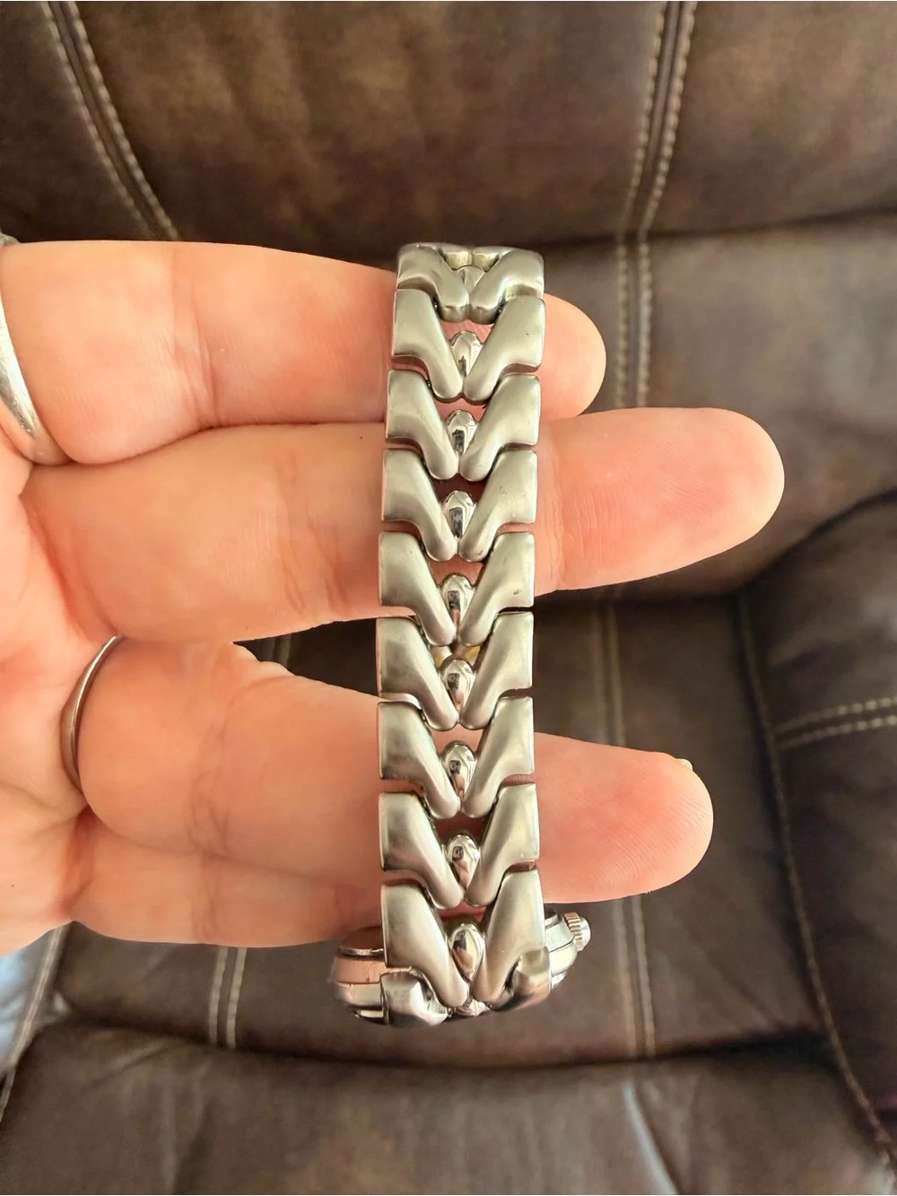 •EGON VON FURSTENBERG• Vintage Quartz Silver Tone Wrist Watch (some rubbing)